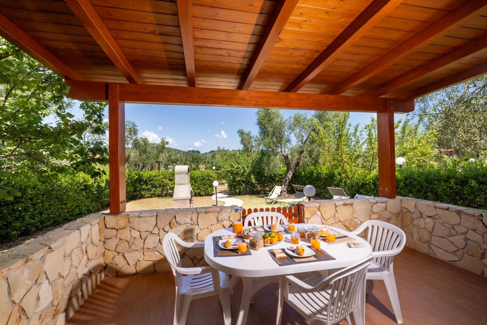 Agriturismo I Tesori Del Sud Vieste, Puglia Екстер'єр фото