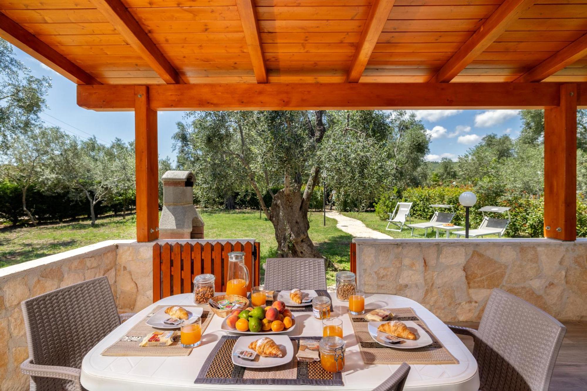 Agriturismo I Tesori Del Sud Vieste, Puglia Екстер'єр фото